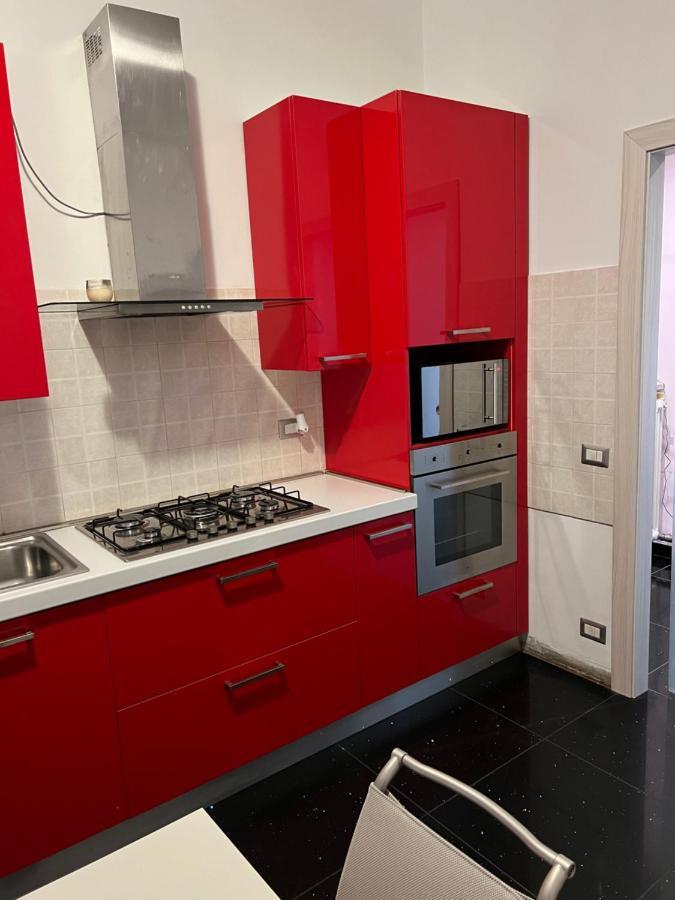 Stay In Style - Vibrant Condo In San Giovanni Lupatoto Luaran gambar