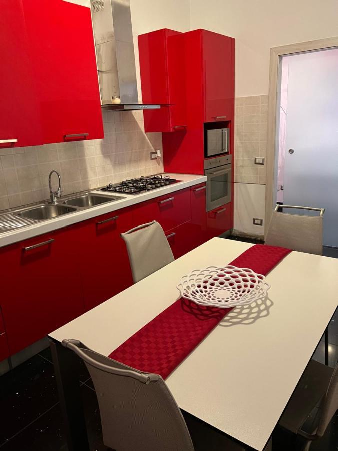 Stay In Style - Vibrant Condo In San Giovanni Lupatoto Luaran gambar