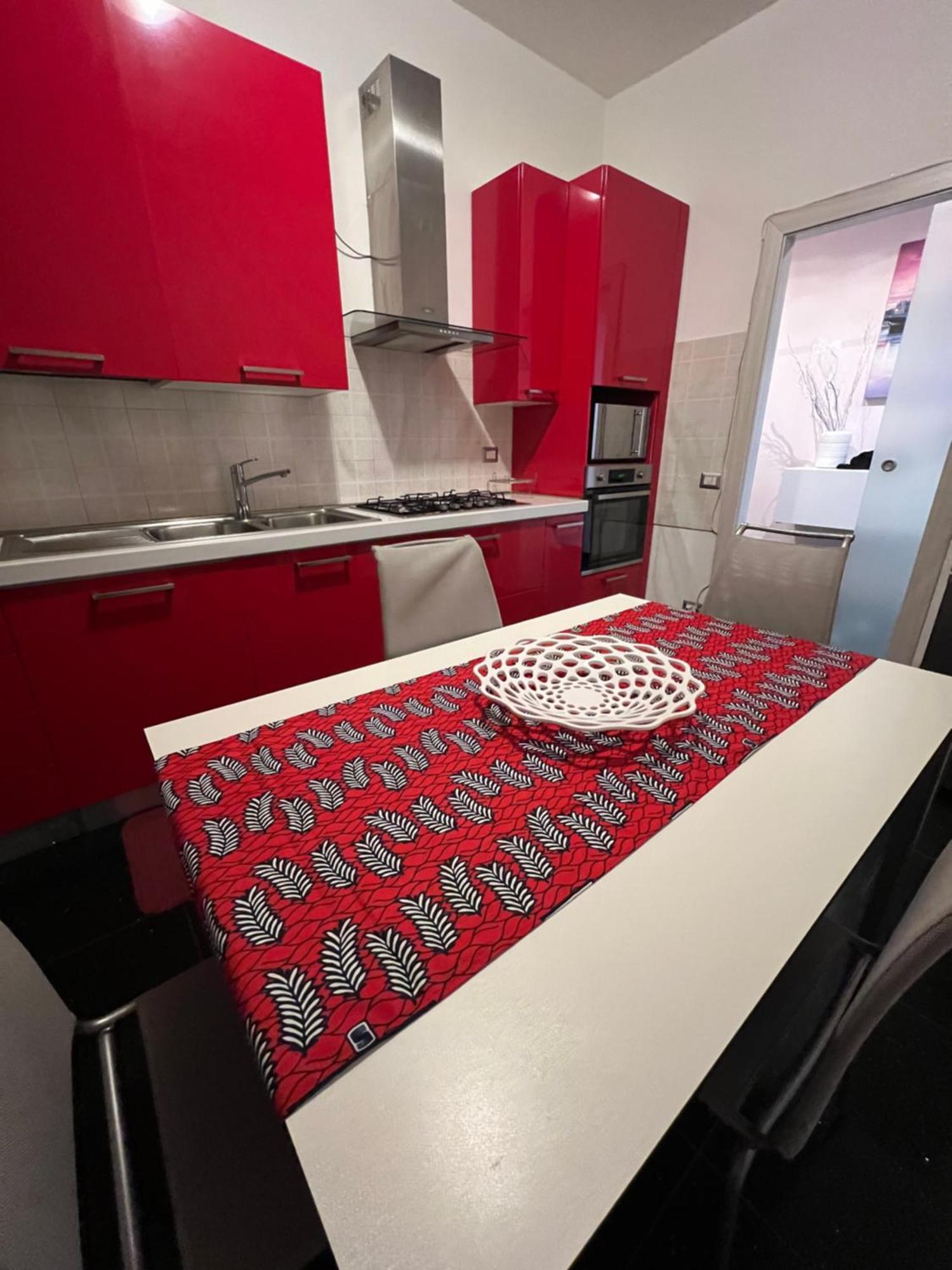 Stay In Style - Vibrant Condo In San Giovanni Lupatoto Luaran gambar