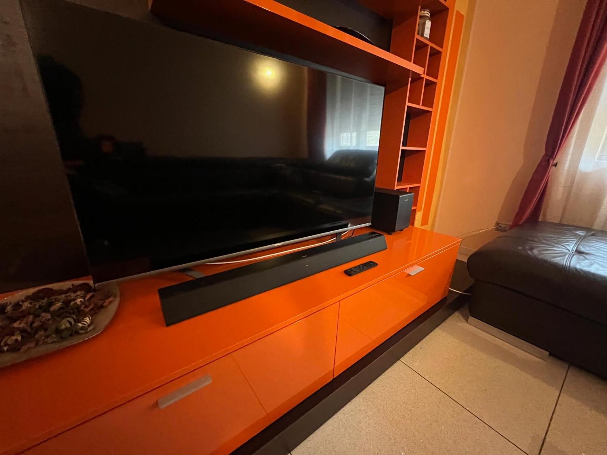 Stay In Style - Vibrant Condo In San Giovanni Lupatoto Luaran gambar